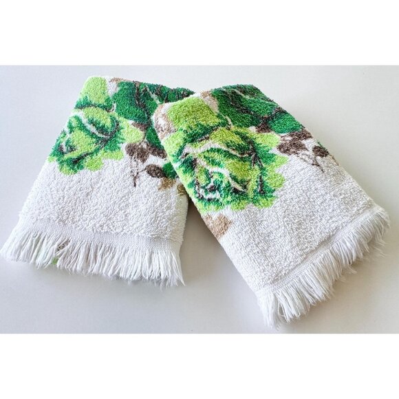 Vintage 70s bath towels, large green roses bouquet, fringed, 100% cotton, pair - Picture 8 of 9